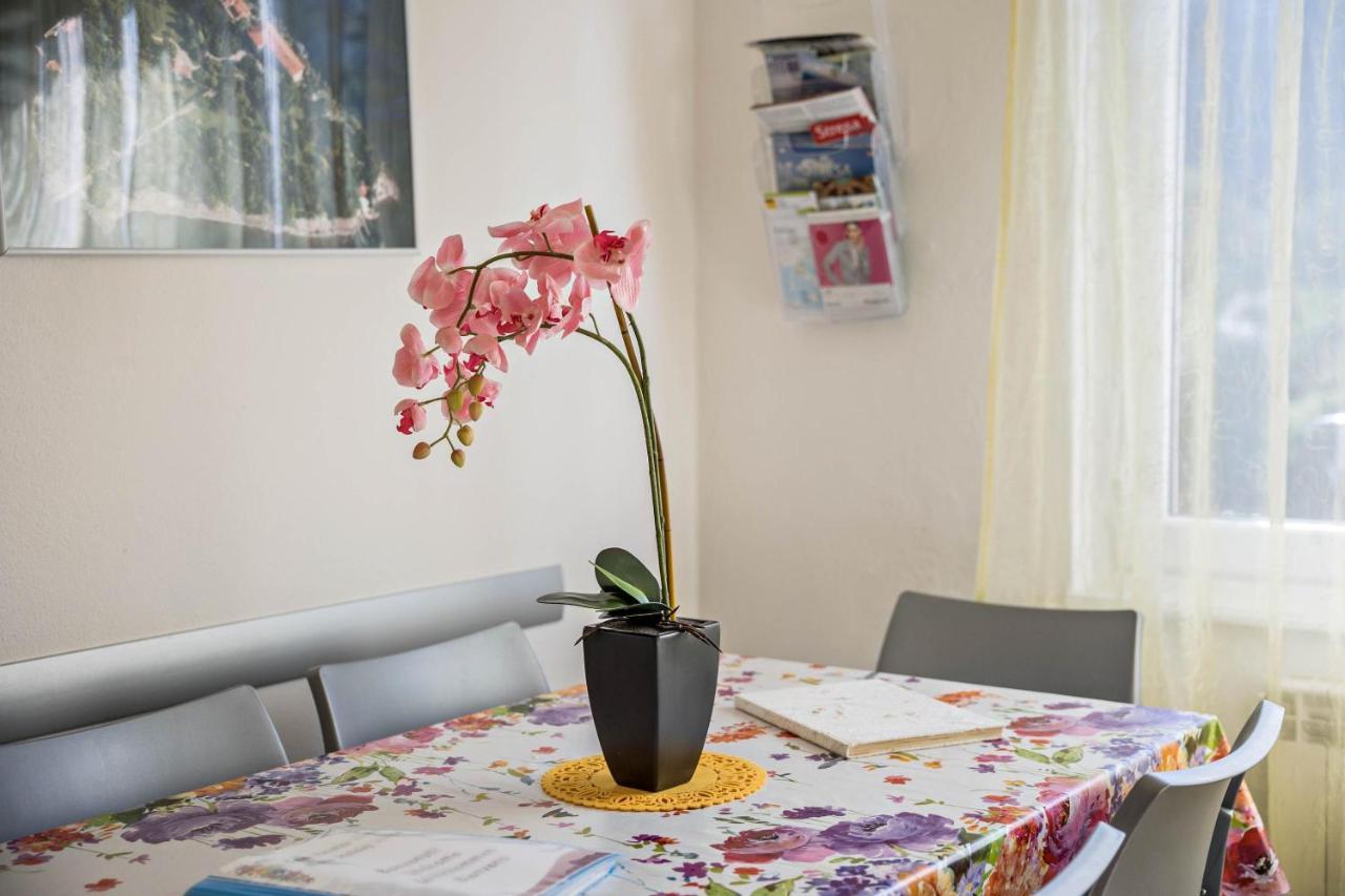 Casa Vacanza Elena San Bernardino Verbano Εξωτερικό φωτογραφία